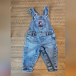 Baby girl, Minnie Mouse (GAP Disney) overalls!